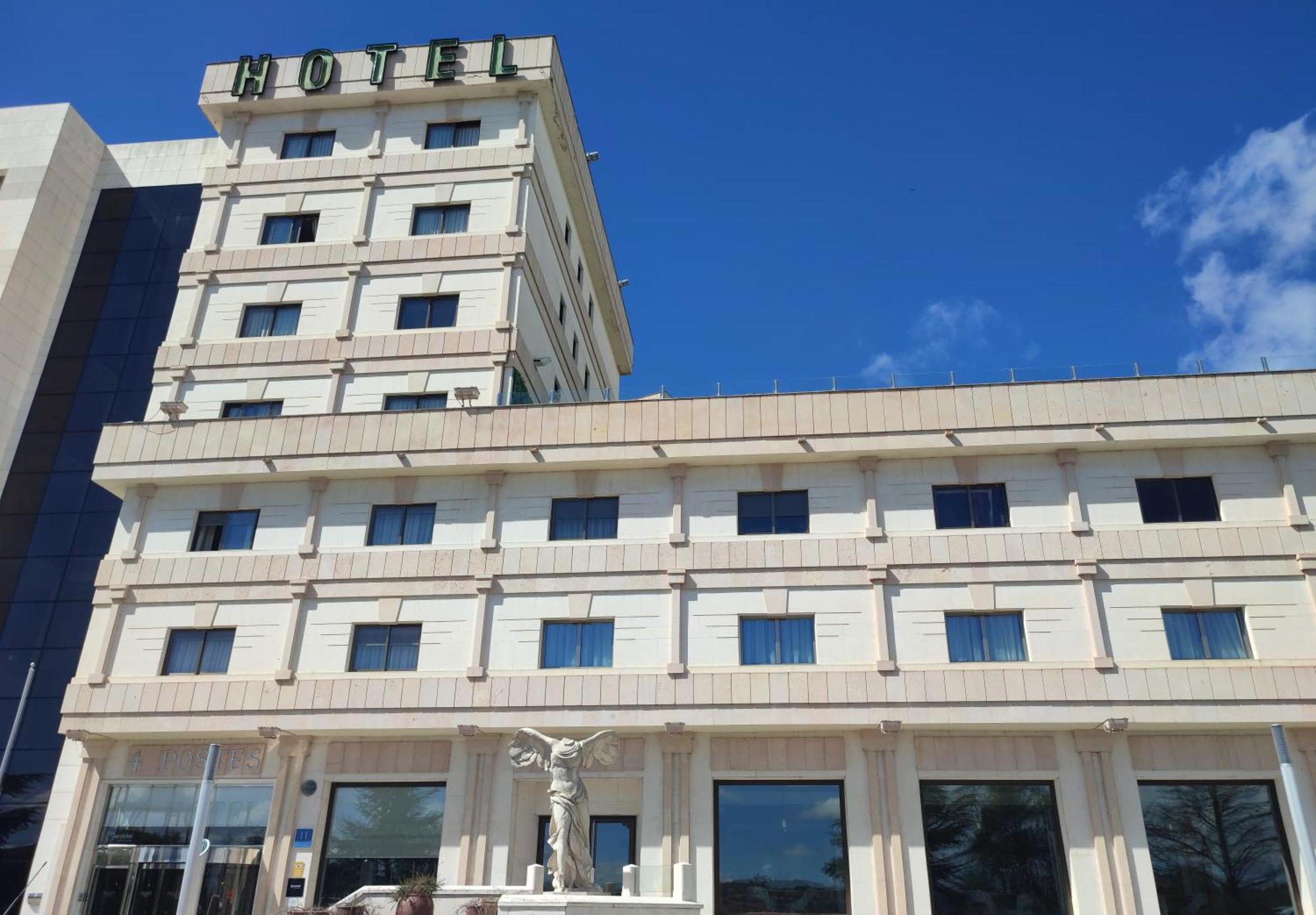 Hotel Sercotel Cuatro Postes Ávila Exterior foto